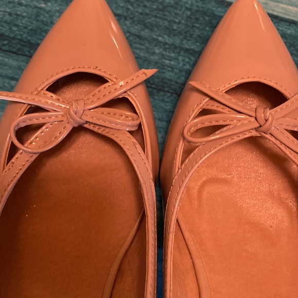 Nude shiny pumps - Picture 4 of 5